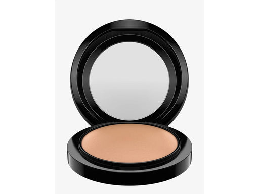 MAC Mineralize Skinfinish -  Medium Deep