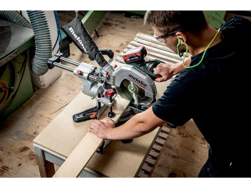 Metabo KGS 18 LTX BL 254
