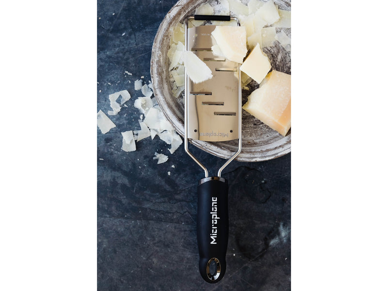 Microplane Gourmet grating iron