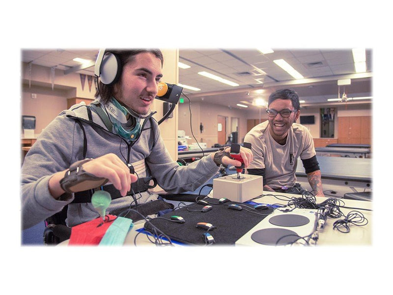 Microsoft Xbox Adaptive Controller - Wired Controller - Microsoft Xbox One