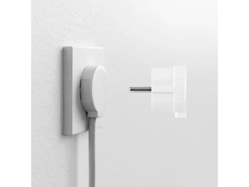 NORM F Flacher Stecker, Mattweiß (Schuko-Standard)