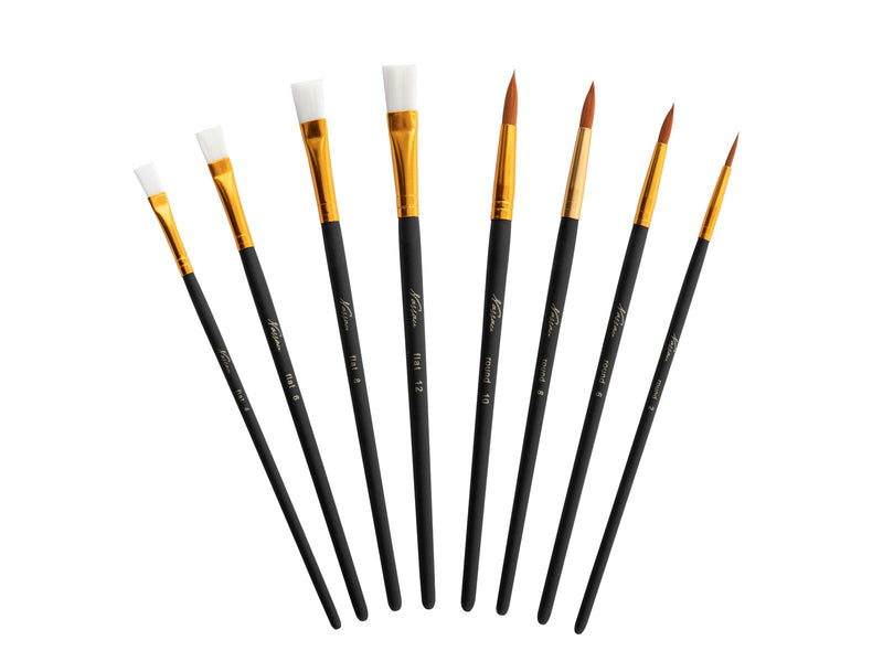 Nassau Wooden palette with 4 flat and 4 round  brushes