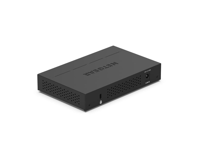Netgear GS305PP 5-Port Gigabit Ethernet SOHO Unmanaged Switch 4-Ports PoE+ (83W)