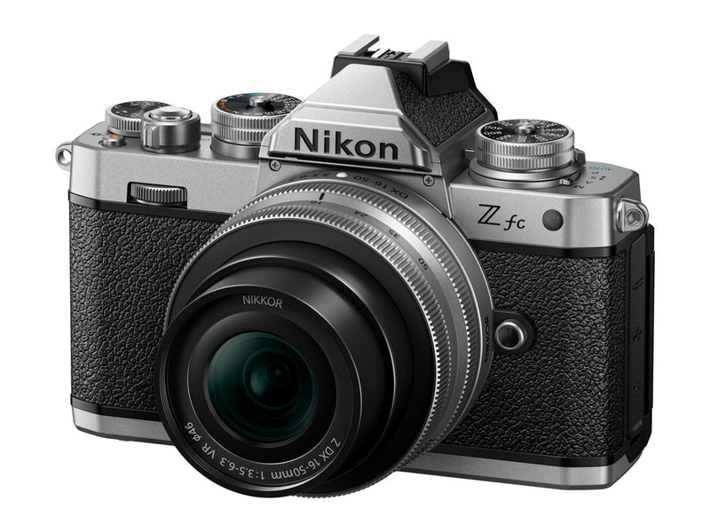 Nikon Z fc + Z DX 16-50 mm f/3.5-6.3 kit