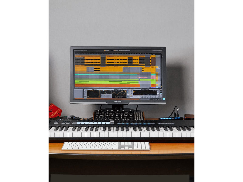 Novation LAUNCHKEY 88 MK3 - 88 keys 16 pads