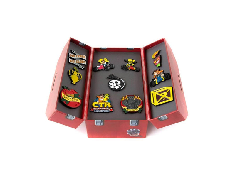 Numskull - Crash Team Racing Nitro-Fueled Toolbox Pin Badge Set - Pin / Button