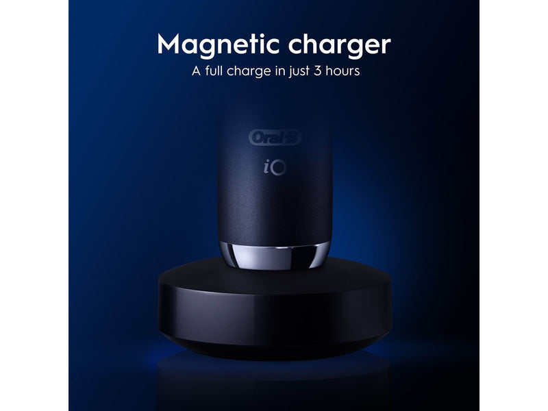 Oral-B Zahnbürste iO9 Black Gift Pack incl. Charging Travel Case + 2 extra brush heads