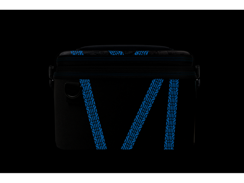 PDP Pull-N-Go Case GLOW - Mario Kart Drift