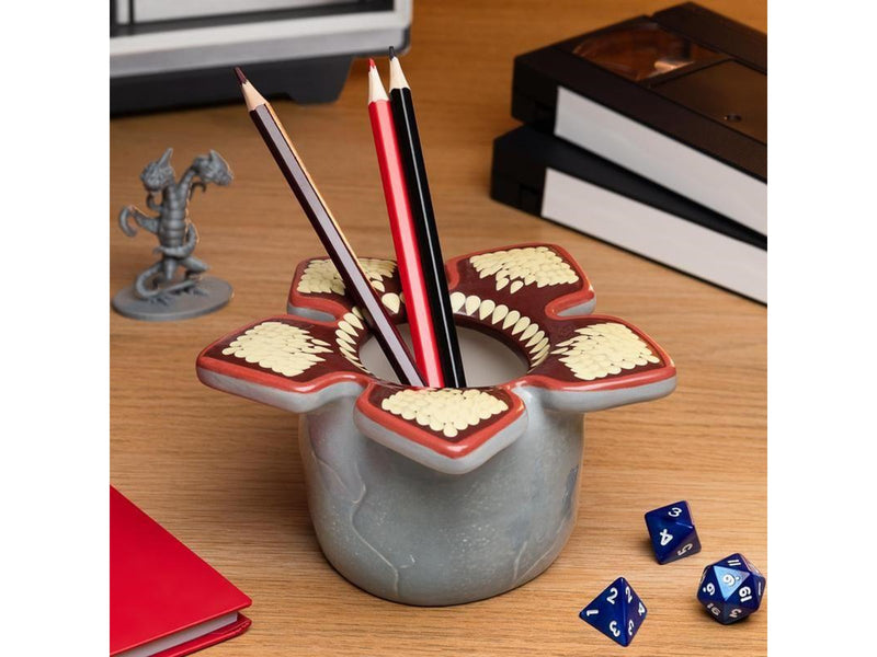 Paladone - Demogorgon Pen Pot