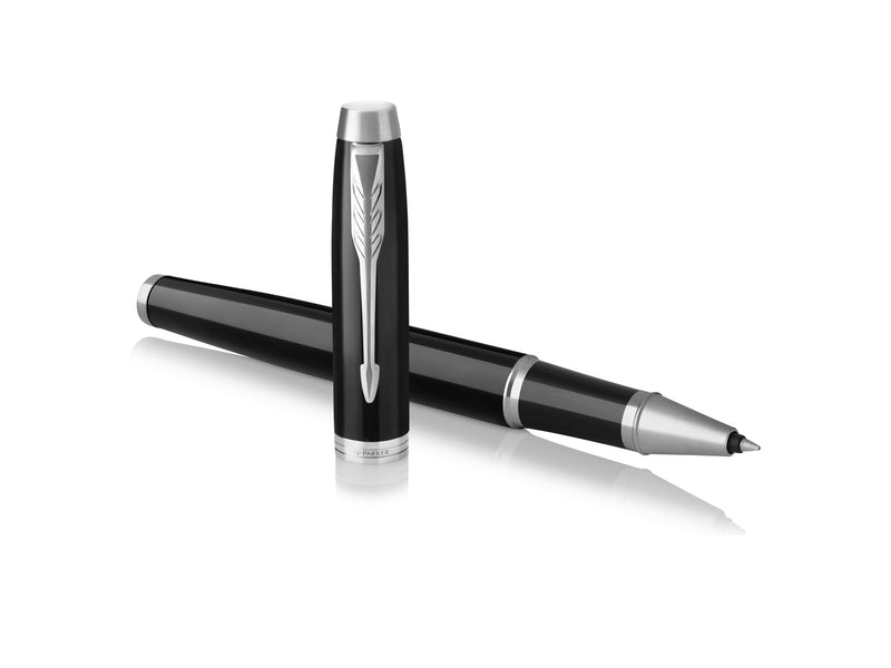 Parker IM Tintenroller | schwarze Lackierung mit Chromzierteilen | feine Spitze | Schwarz | Geschenkbox