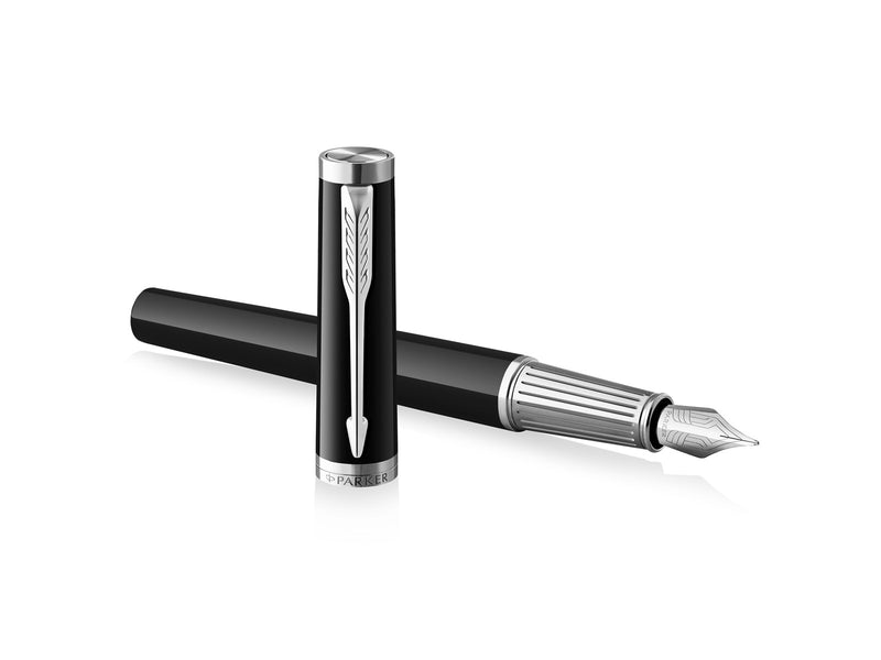 Parker Ingenuity Füller | Core Kollektion | Schwarz, silberne Ausführung | Schwarze Tinte | Geschenkbox