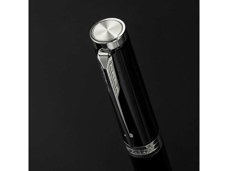 Parker Ingenuity Kugelschreiber | Core Kollektion | Schwarz, silberne Ausführung | Schwarze Tinte | Geschenkbox