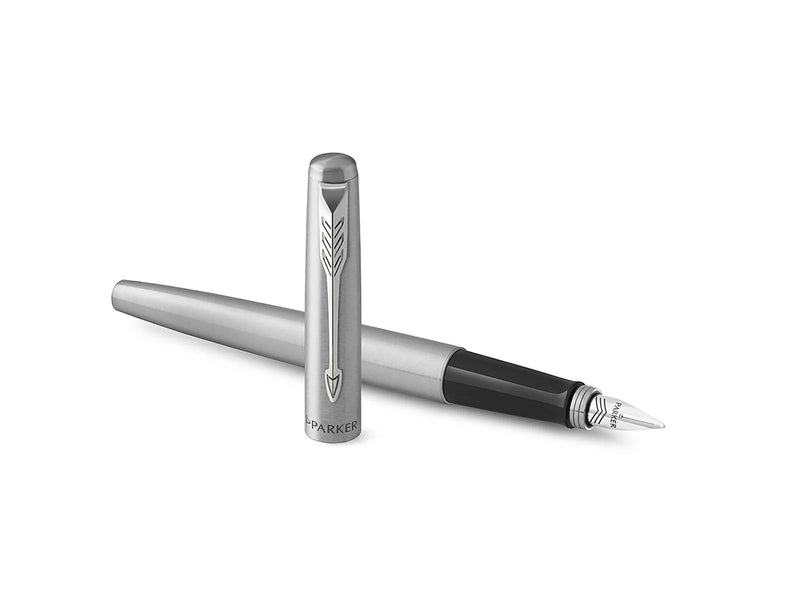 Parker Jotter Füller | Edelstahlschaft mit Chromzierteilen | Füllfederhalter mit mittlerer Feder | blaue Tinte | Geschenkbox