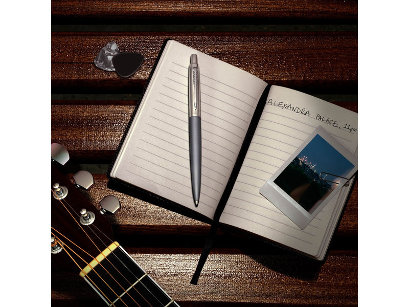 Parker Jotter XL Kugelschreiber | Alexandra Matte Grey | Mittlere Spitze | Blaue Tinte | Geschenkbox