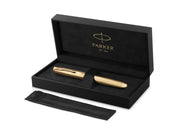 Parker Sonnet Ciselé Special Edition Fountain Pen gold Finish Cap .Barrel and Trims Fine  18k Solid Gold Nib Black Ink and Convertor
