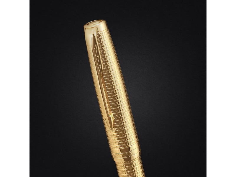 Parker Sonnet Ciselé Special Edition Rollerball gold Finish Cap .Barrel and Trims  Fine Black Ink