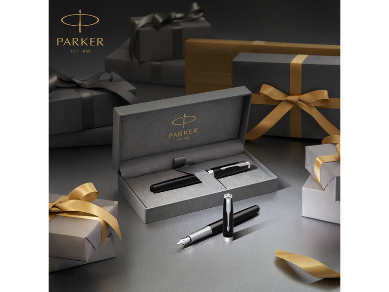 Parker Sonnet Füller | Edelstahl mit Palladiumzierteilen | Füllfederhalter mit mittlerer Feder | Geschenkbox