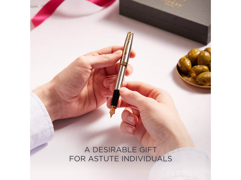 Parker Sonnet Fountain Pen | Grey Lacquer with Gold Trims | Medium Stainless Steel Nib with Gold Coating | Black Ink Cartridge Refill | Gift Box