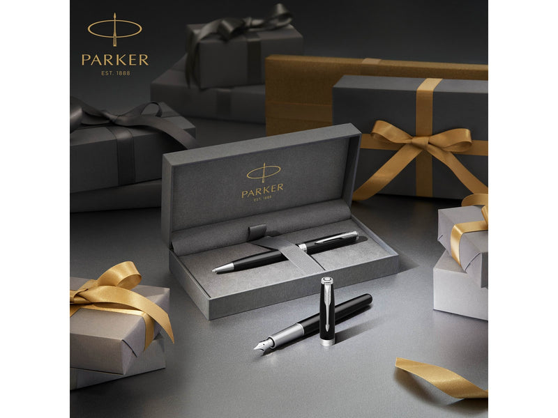 Parker Sonnet Kugelschreiber | Chiselled Silver | Mittlere Spitze | schwarze Tinte | Geschenkbox