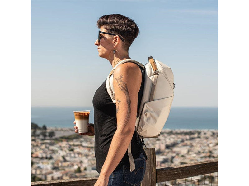 Peak Design Everyday Backpack 15L Zip v2 - Bone