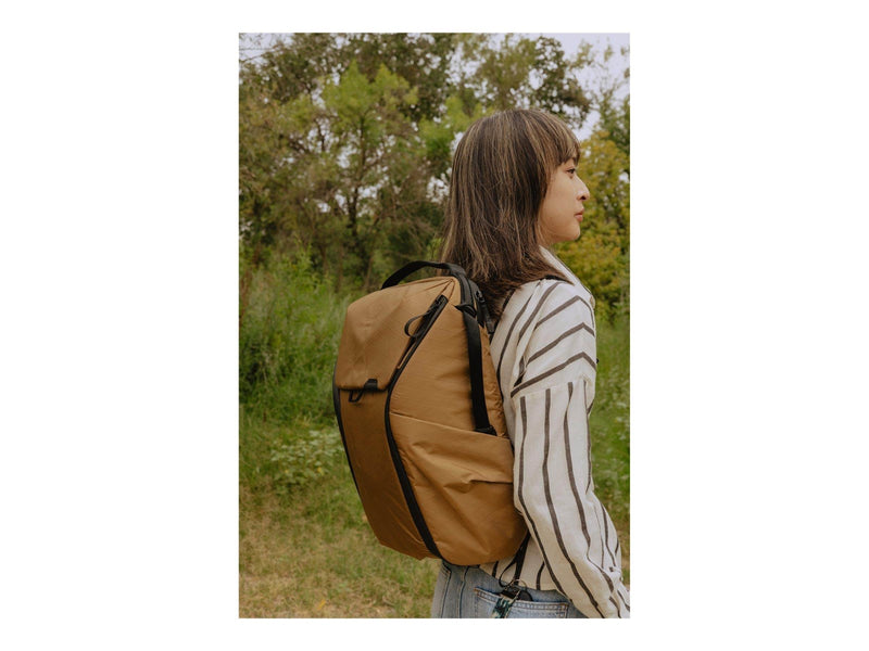 Peak Design Everyday Backpack 20L v2 - Coyote