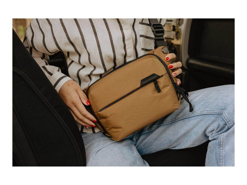 Peak Design Everyday Sling 3L v2 - Coyote