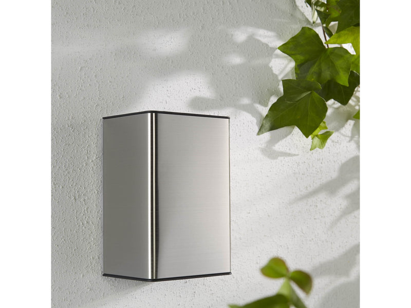 Philips Hue Outdoor Resonate Wandleuchte - Inox