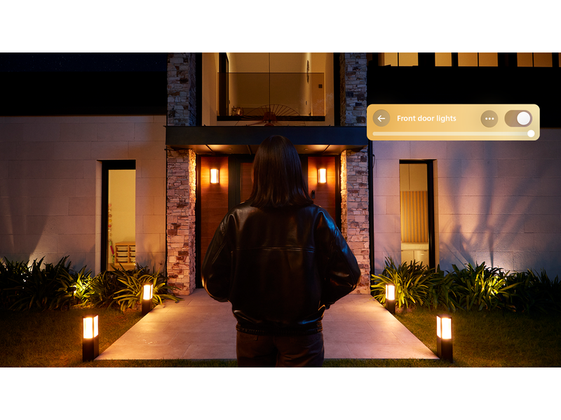Philips Hue Secure video doorbell + Smart Chime bundle