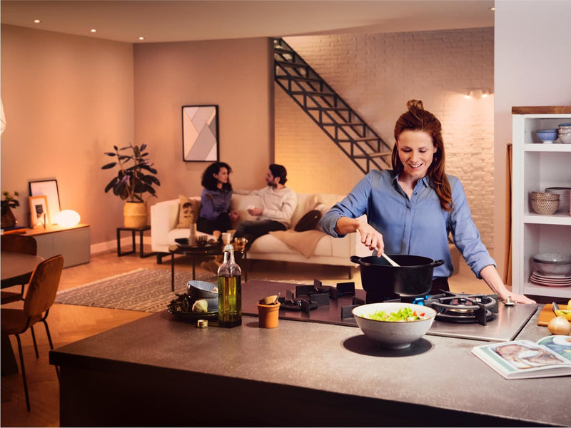 Philips Hue White Ambiance A60 E27 1100 Lumen - Starter Set mit 2 Glühbirnen