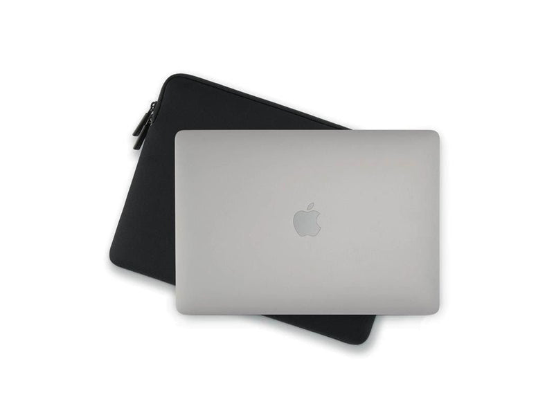 Pipetto Classic Fit Sleeve - black - MacBook Air 15