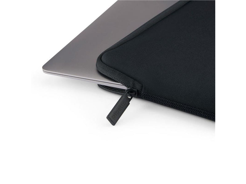 Pipetto Classic Fit Sleeve - black - MacBook Air 15