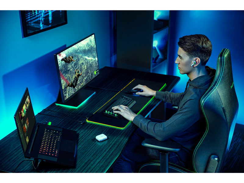 Razer Hammerhead HyperSpeed (PlayStation Licensed) - Wireless Headset - Sony PlayStation 5