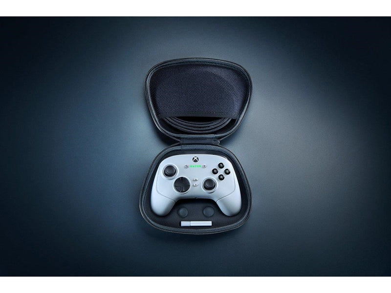 Razer Wolverine V3 Pro (White) - Wired Controller - Microsoft Xbox One
