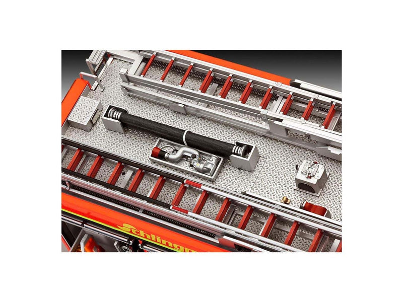 Revell Model Kit - Schlingmann LF 20/16 1:24 - 270 pcs.