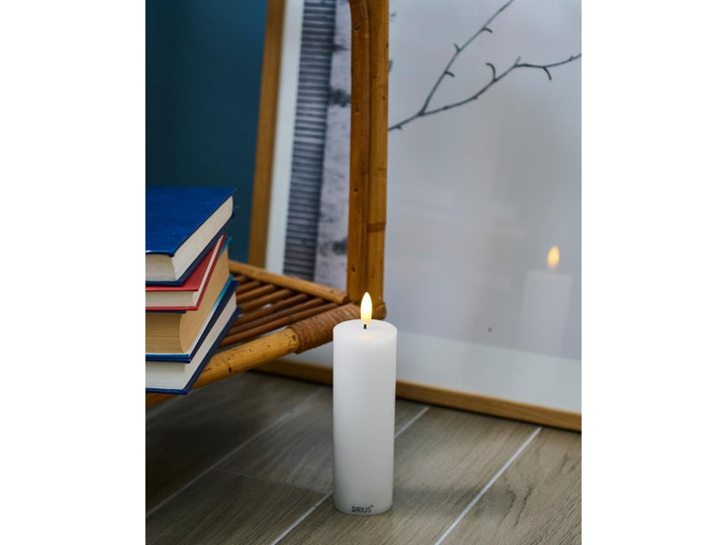 SIRIUS Sille Rechargeable LED Pillar Candle