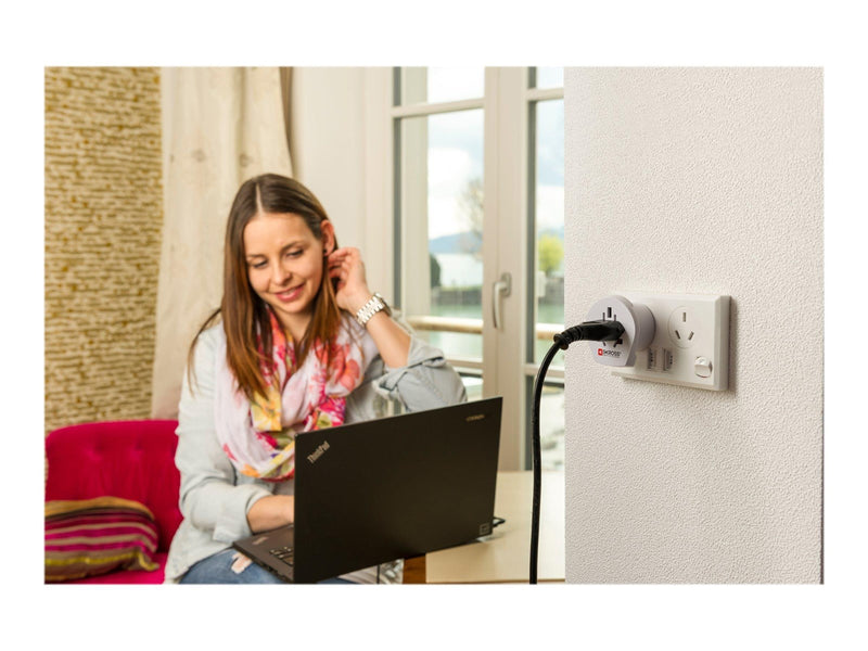 SKross Country Travel Adapter World to Australia/China