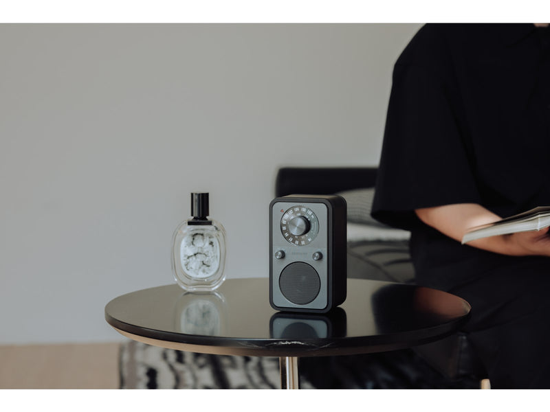 Sangean WR-9 AM/FM/Bluetooth Radio Midnight Oak - AM/FM - Mono - Eiche/Schwarz
