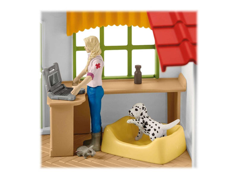 Schleich Veterinarian Practice with Pets