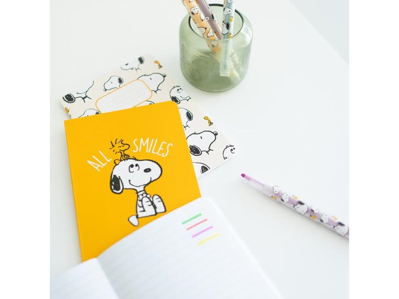 Snoopy - 15-piece school supplies set