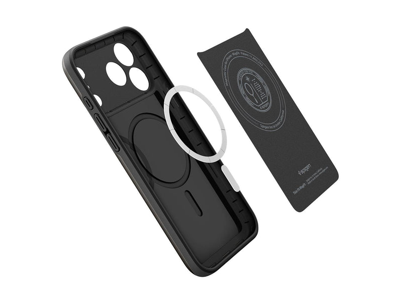 Spigen Thin Fit MagSafe - black - iPhone 17 Pro