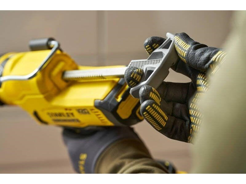 Stanley FATMAX V20 SFMCE600B-XJ silicone gun