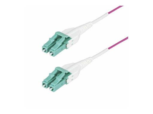 StarTech.com 10m (33ft) LC/LC (UPC) OM4 Multimode Fiber Optic Cable OFNR - patch cable - 10 m - erika violet - Lila - 10m