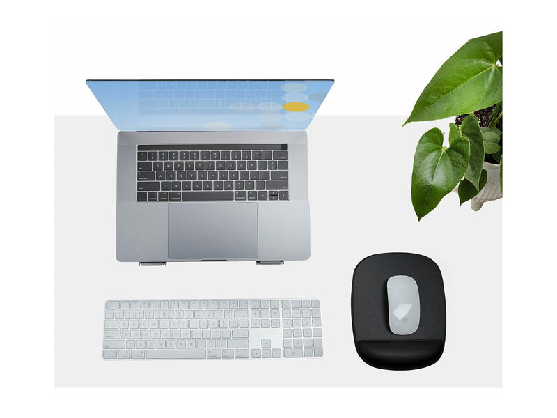StarTech.com Mouse Pad with Hand rest