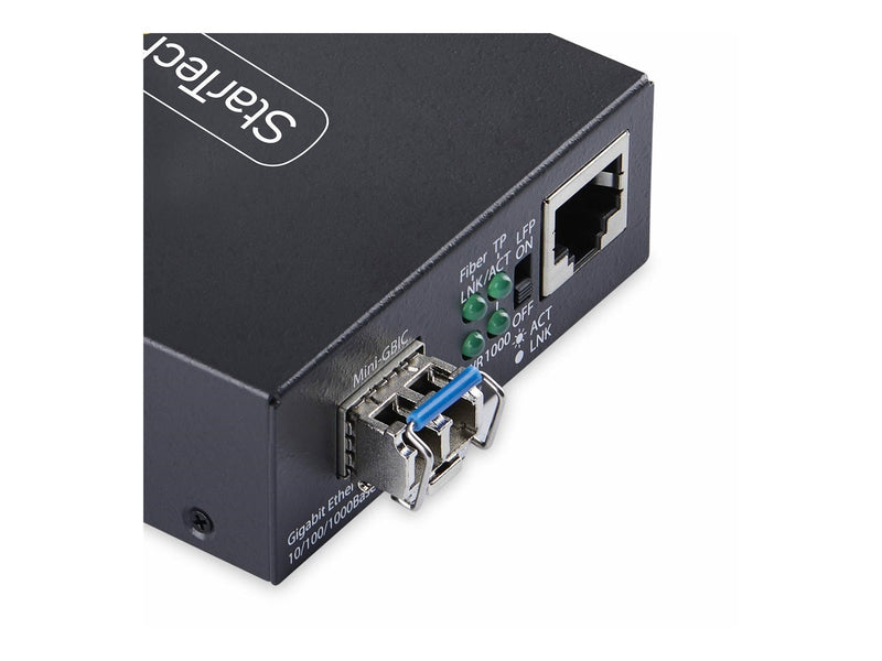 StarTech.com - fibre media converter - 10Mb LAN 100Mb LAN 1GbE - TAA Compliant
