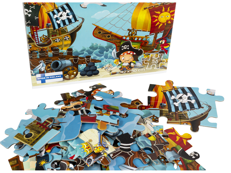 Tactic Lovers Pirate Captains on Shore