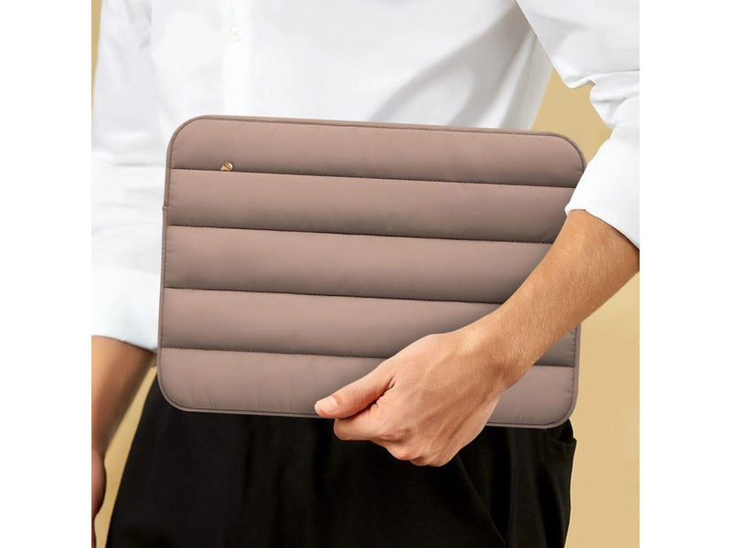 Tech-Protect Fluffy Laptop Bag 15-16 - Brown