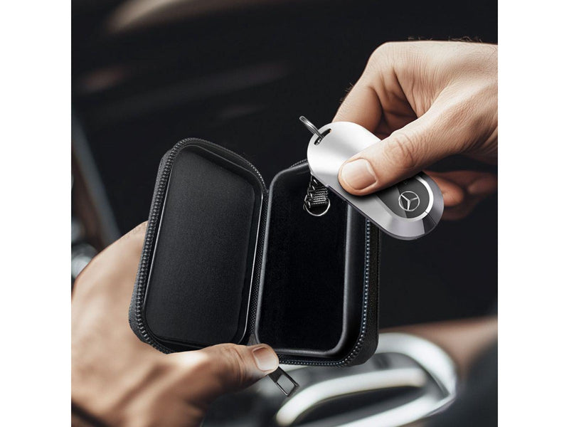 Tech-Protect  KLR300 Anti-theft Case for Car Keys - Black