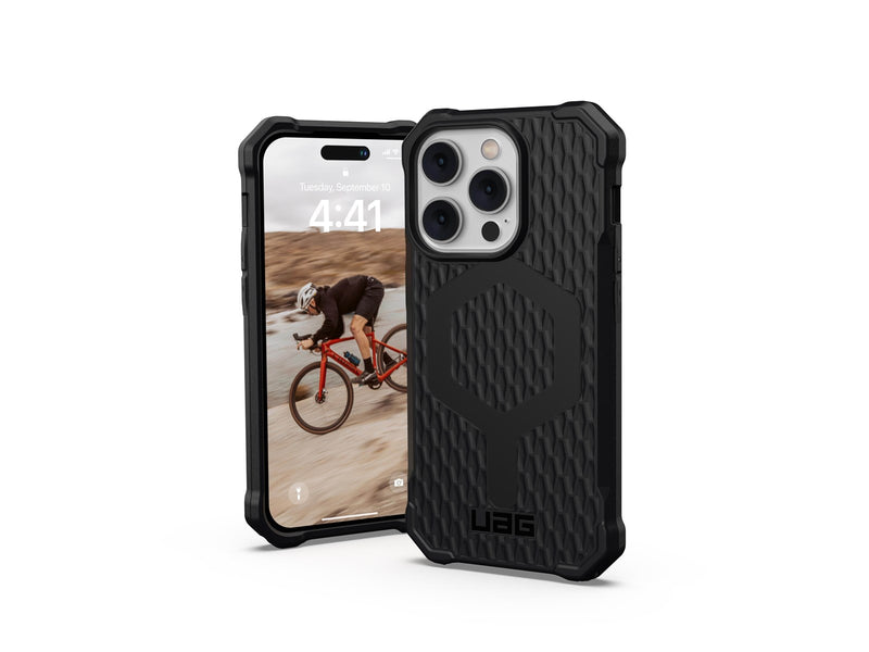 UAG Essential Armor MagSafe black - iPhone 14 Pro