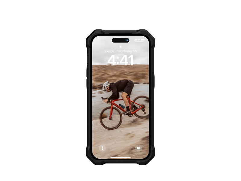 UAG Essential Armor MagSafe black - iPhone 14 Pro