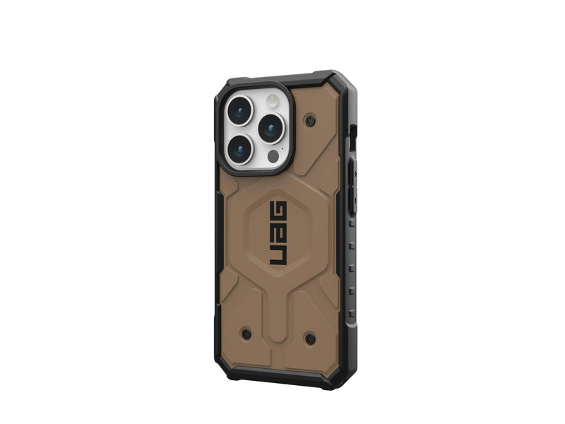 UAG Pathfinder MagSafe dark earth - iPhone 15 Pro